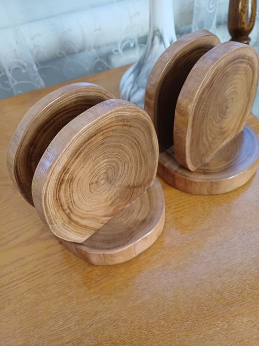 Продам салфетницы.