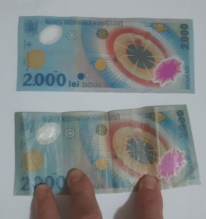 Vând bancnote 2000 lei ediție limitată 1999