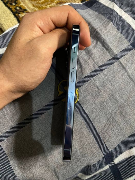 13 pro 128 talik 2 sim kartalik yomkost 75% hamma joyi rodnoy