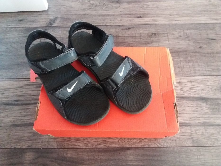 Детски оригинални сандали Найк размер 30- 60лв