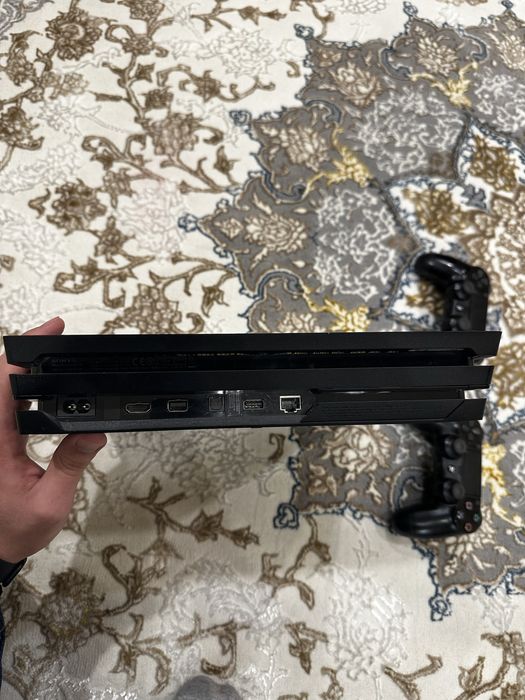 Playstation 4 pro original 2 ta джойстик