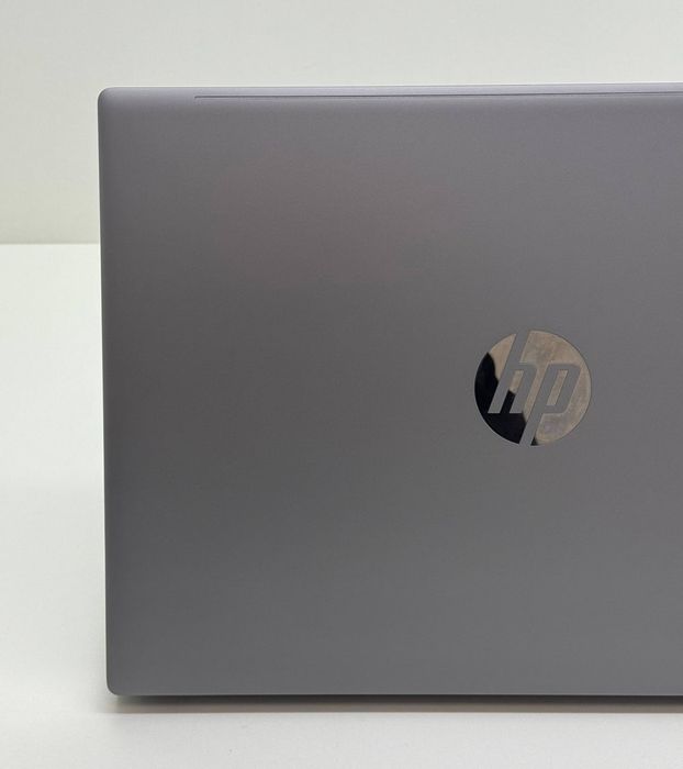 HP Pavilion — Ryzen 7 8840U / 512GB NVME M2 SSD / 8GB DDR5 6400MHz /