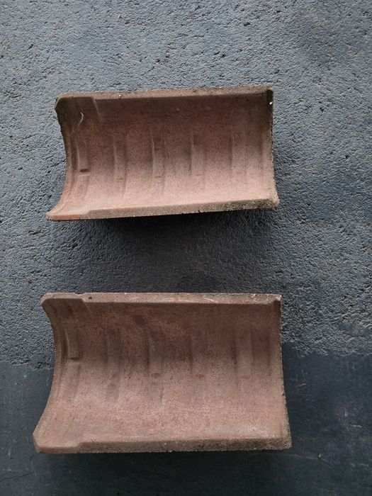 Țiglă Coama acoperiș beton