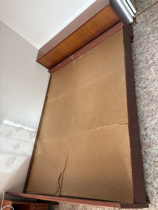 Двухспальная кровать бу