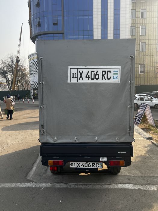 Labo moshina yuk tashish xizmati