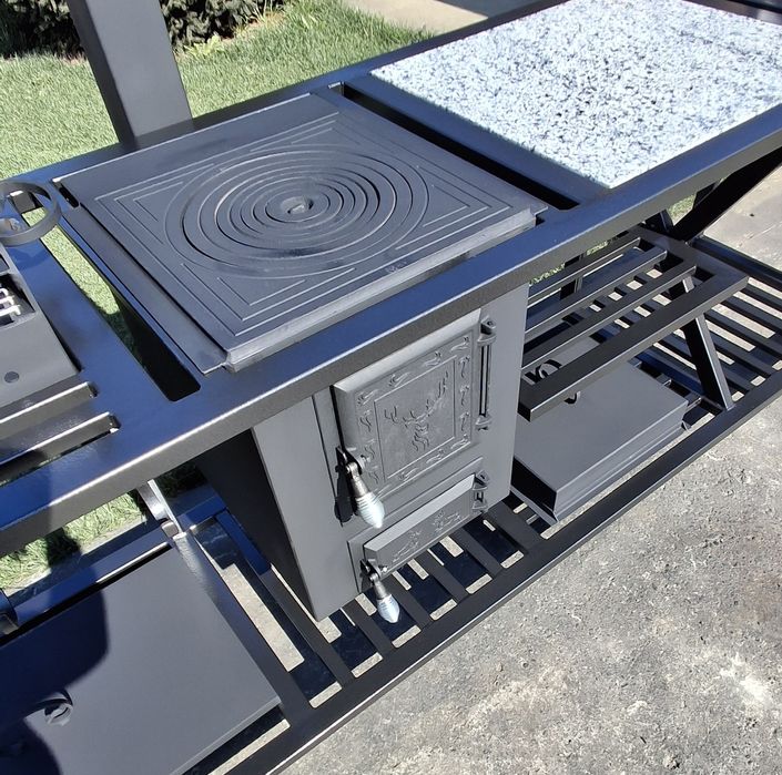 Ansamblu gratar soba arzator pe gaz