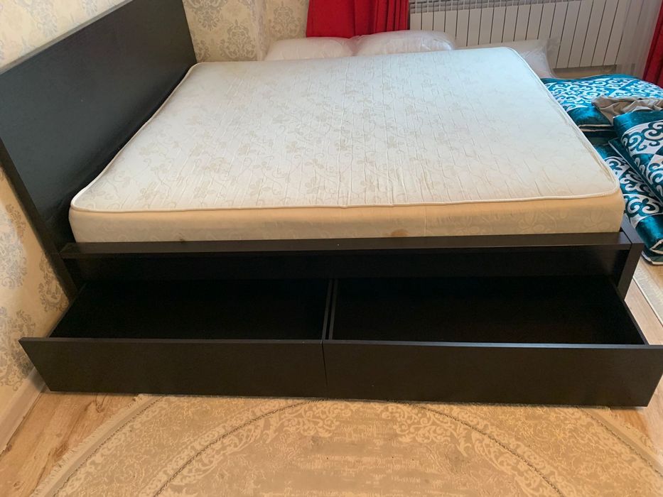Продается кровать