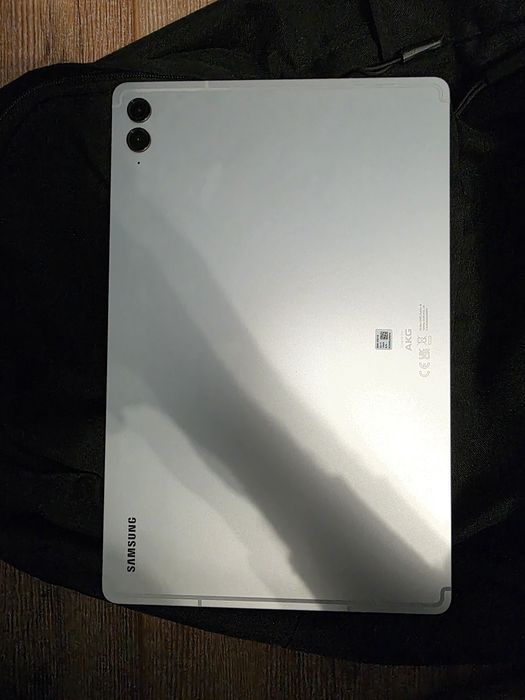 Samsung tab s9 FE+