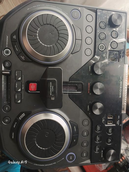 Продам музыкальную колонку