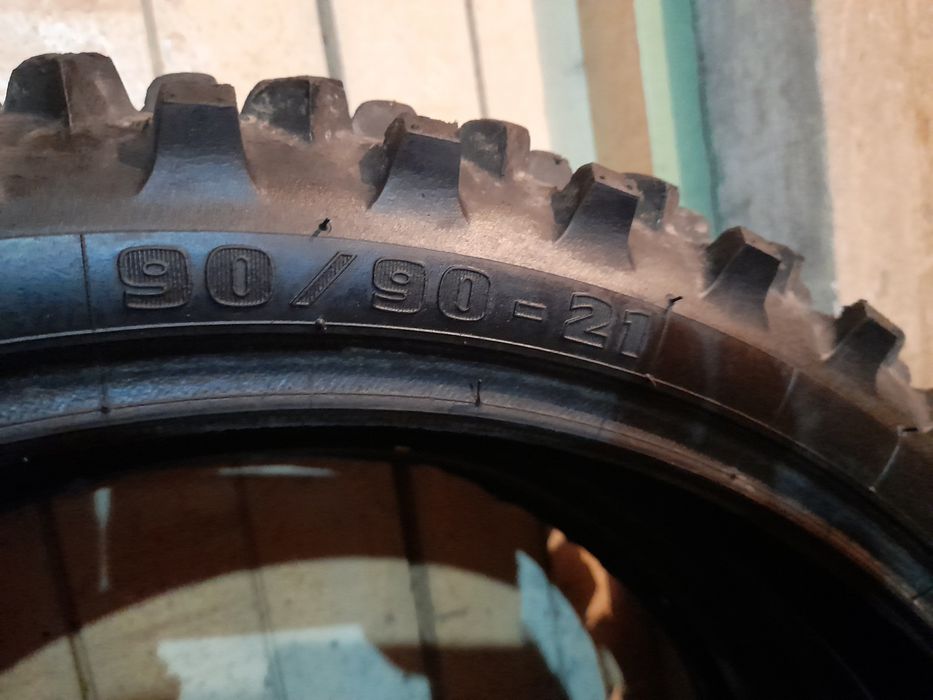 Продавам кросови гуми