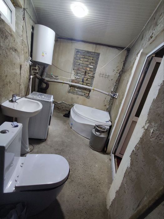 2 sotixli hovli sotiladi