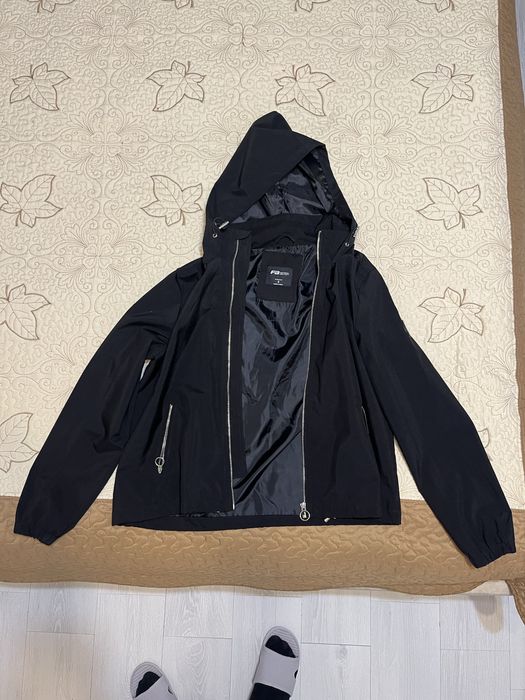 Продам ветровку