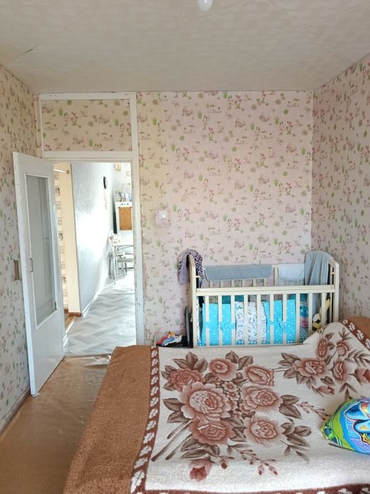 Продам 2 комн квар. 9-46,  4этаж.