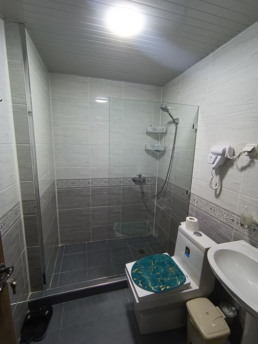 Hotel Xadicha eski shaharda yaqin