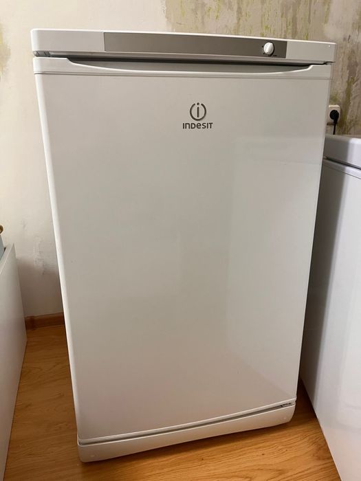 Морозильник INDESIT