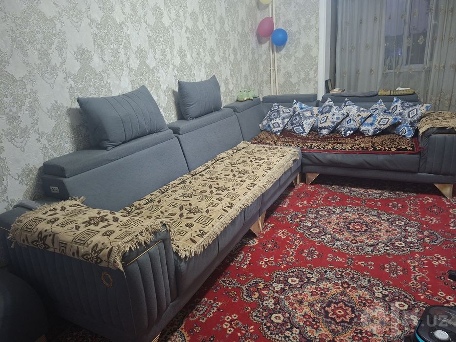 Уголок мягкий  для гостиной