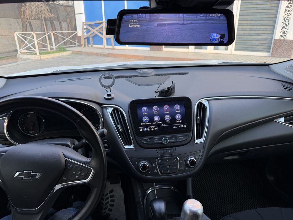 Chevrolet Malibu 2023 — 8