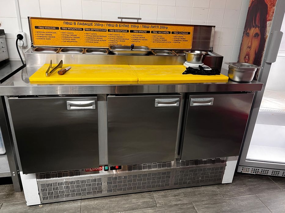 Стол холодильник HI cold