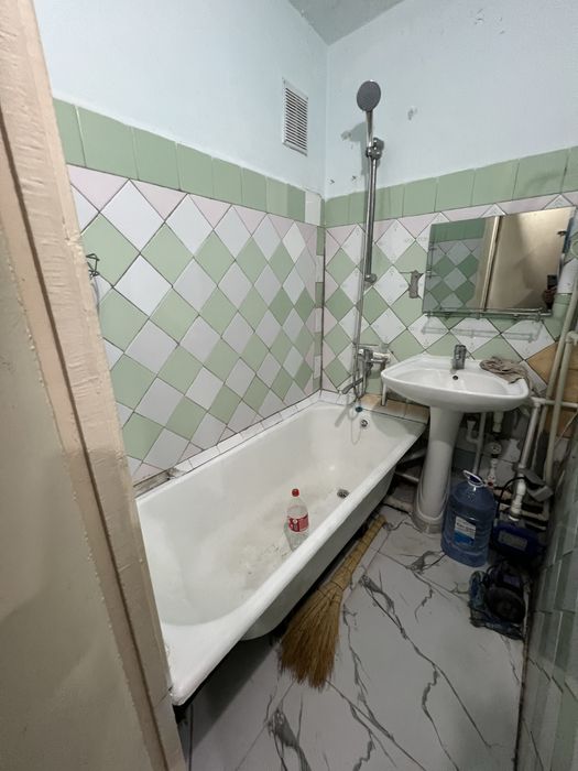 2 хонали квартира, Согдиана 4-роддом яқинида жойлашган