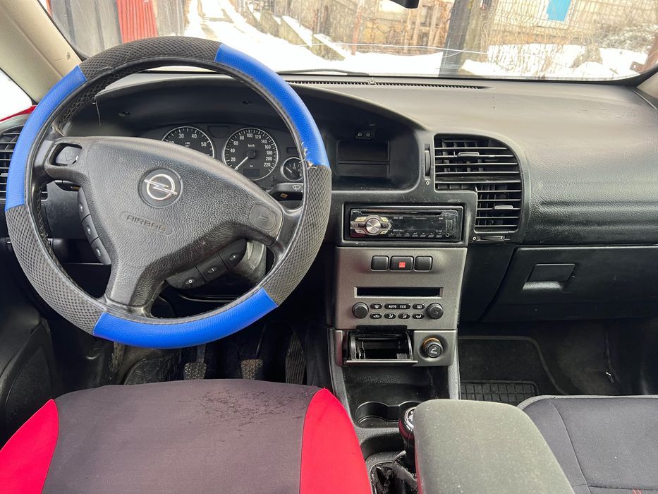 Opel zafira 16 16v benzină