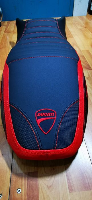 Tapițerii mototociclete