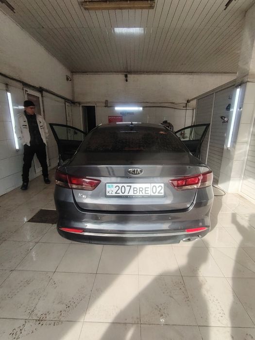 Продам Киа к5, газ, обьем 2,2018 года