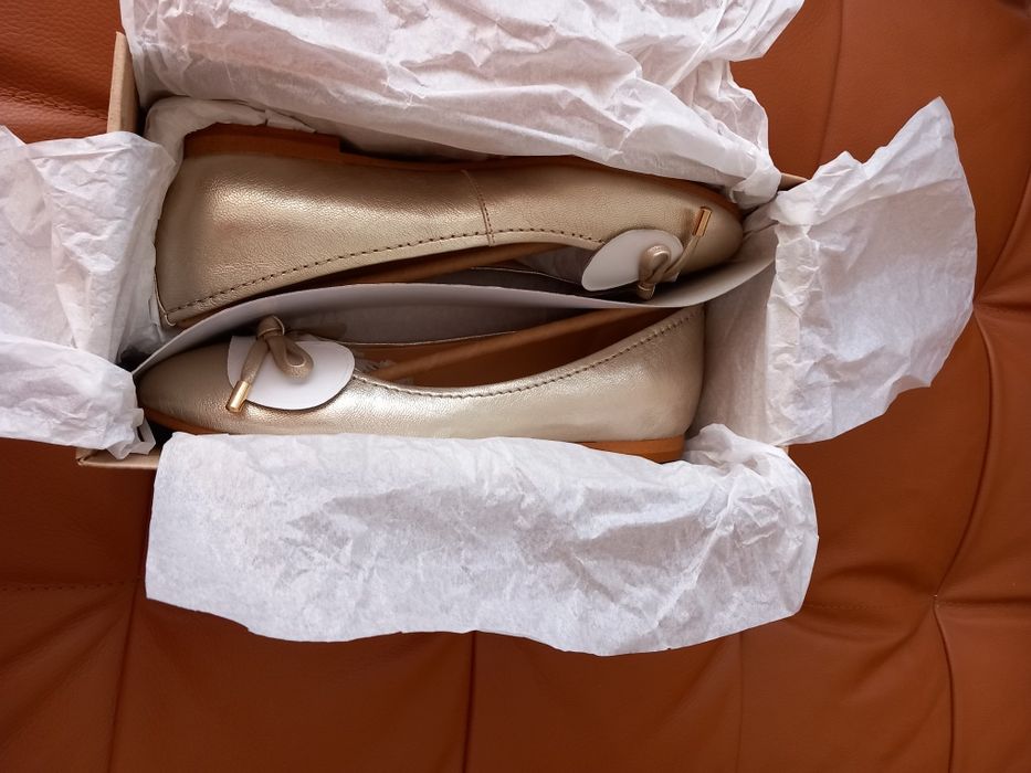 Balerini piele Clarks noi marimea 36