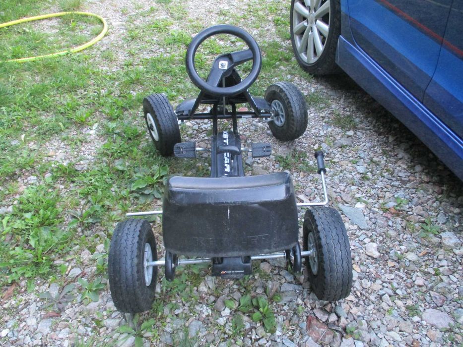 cart cu pedale kettler