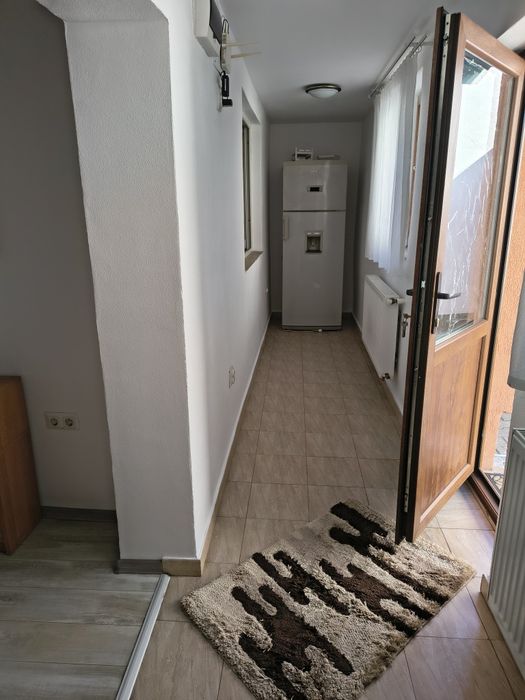 Închiriez apartament cu 2 camere -Sibiu , Piata Cluj