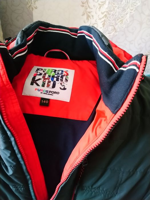 Продам куртку на мальчика