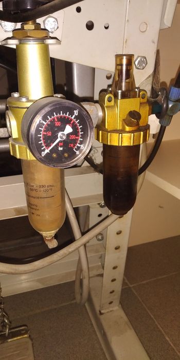 Закрепочная машина durkopp