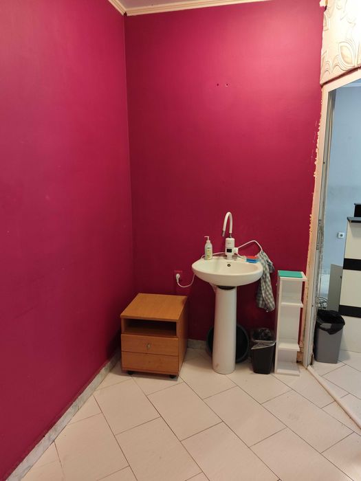 Продава се Тристаен апартамент в Пловдив, Кършияка - 80 кв.м за 4 €/кв.м - Снимка #6