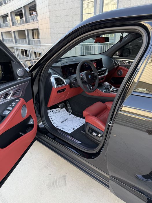 BMW XM leybil prowifka
