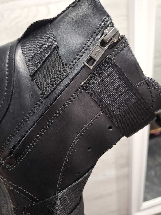 Боти UGG, размер 39