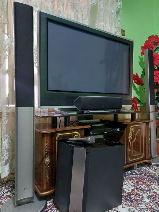 Tashiba Telvizori va Damashniy Kino tiyatori