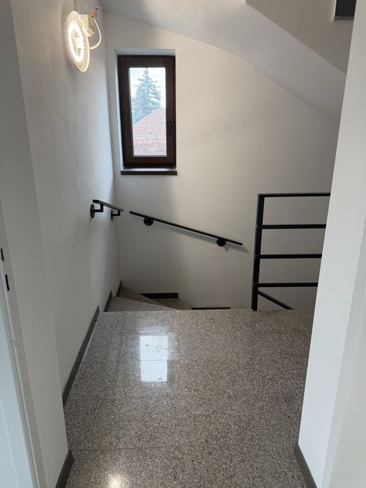Cladire noua de închiriat , Proprietar persoana fizica ,130 mp/etaj ,ultracentral ,Gimnasticii 39B, Sibiu , vizibilitate foarte buna