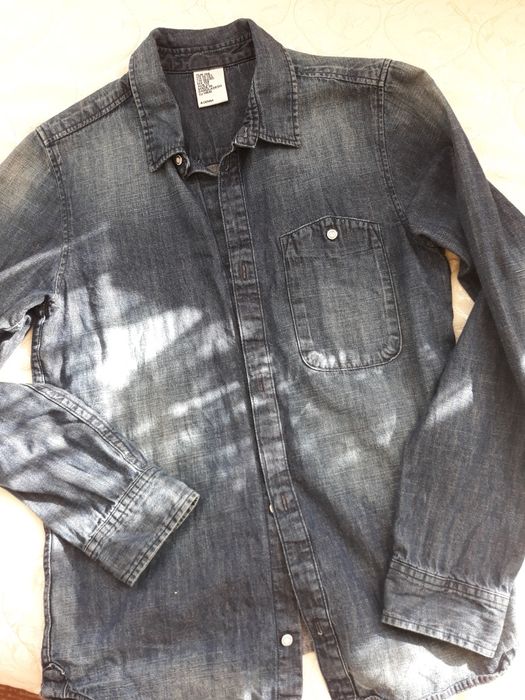 Готина дънкова риза на H&M