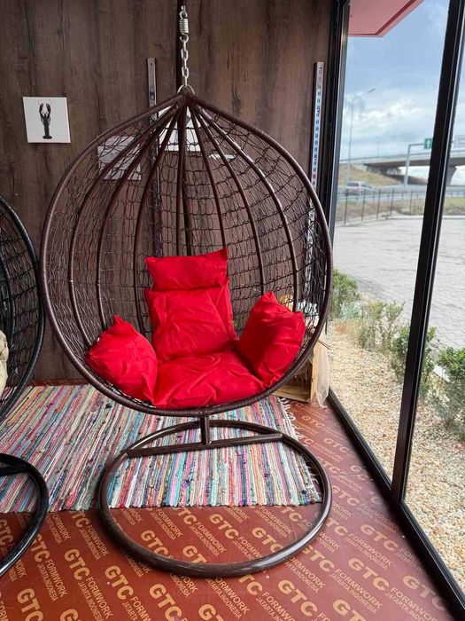 люлка- градинска люлка тип яйце, гнездо висяща