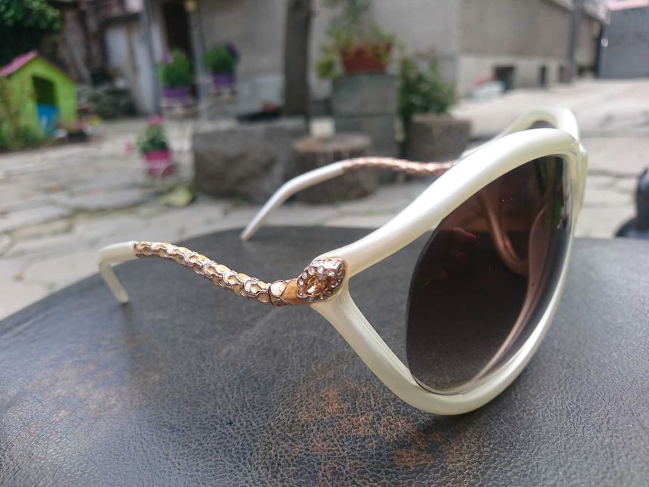 Слънчеви очила Roberto Cavalli дамски бяла перла