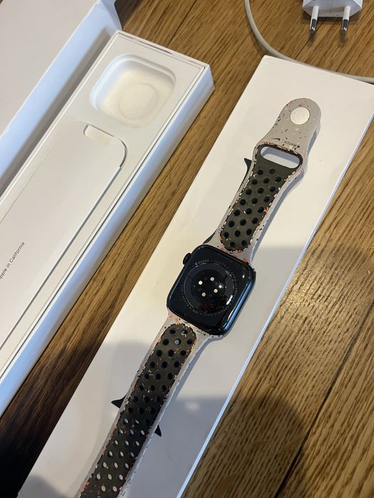 Apple watch ceas seria 7