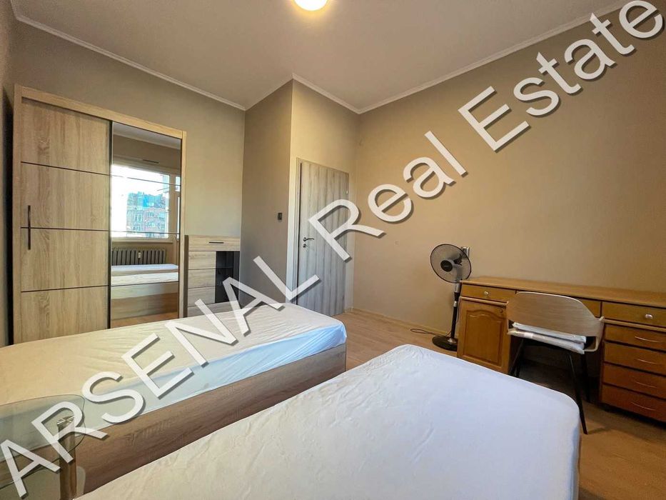 Дава се под наем Многостаен апартамент в София, Център - 135 кв.м за 1100 € - Снимка #7