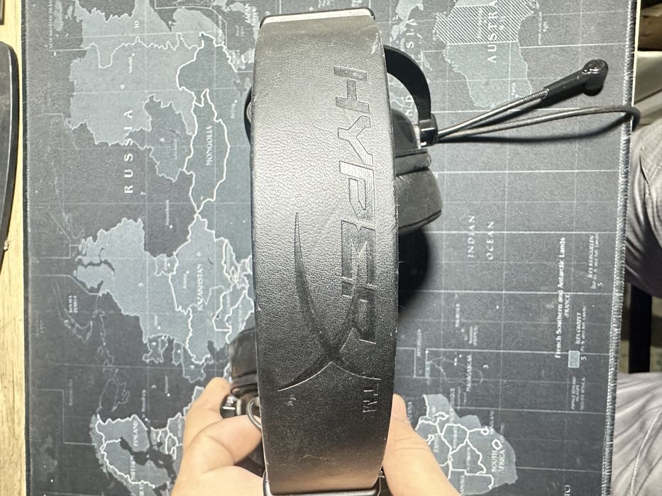 HyperX cloud 2 sotiladi holati yahshi