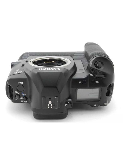 Canon EOS 3 35mm