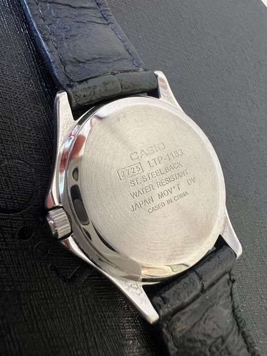 Продам женские часы фирмы "CASIO"