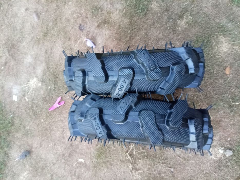 Scuter funcțional și unul electric