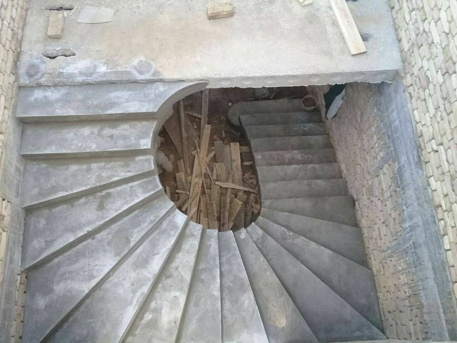 Бетонные лестнице