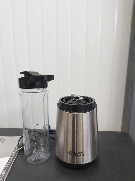 Комплект блендер Russell Hobbs mix and go