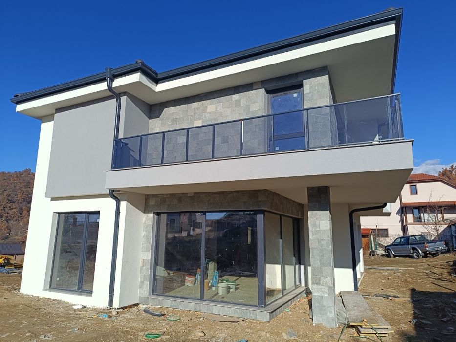 Благоевград с.Еленово къща