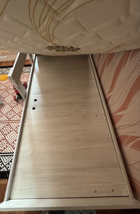 Детская кроватка-трансформер в отличном состоянии!