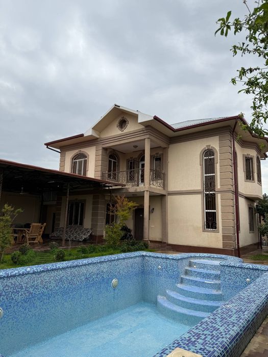 Ховли 6 сотих сотилади срочно